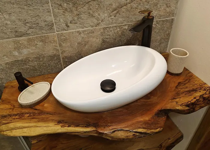 Casca De Noz - Modern Rustic Getaway *